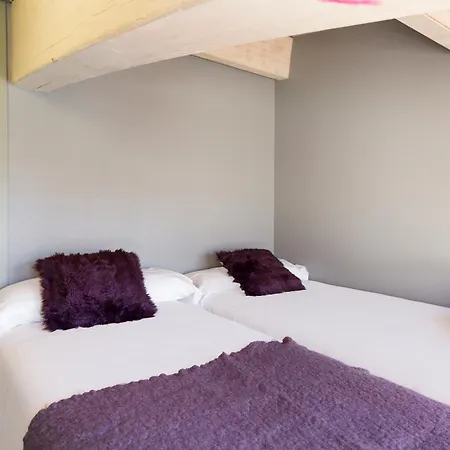 My Space Emirates - Spacious Near The Center * Barcelona