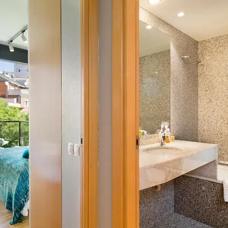 Appartement My Space Emirates - Spacious Near The Center Barcelone
