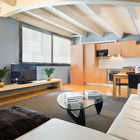 My Space Emirates - Spacious Near The Center Appartement